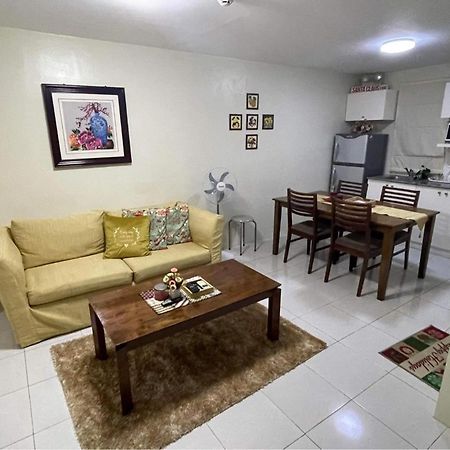 3 Bedrooms 3 Baths Victorian Style Townhouse Fully Furnished Batangas Екстериор снимка