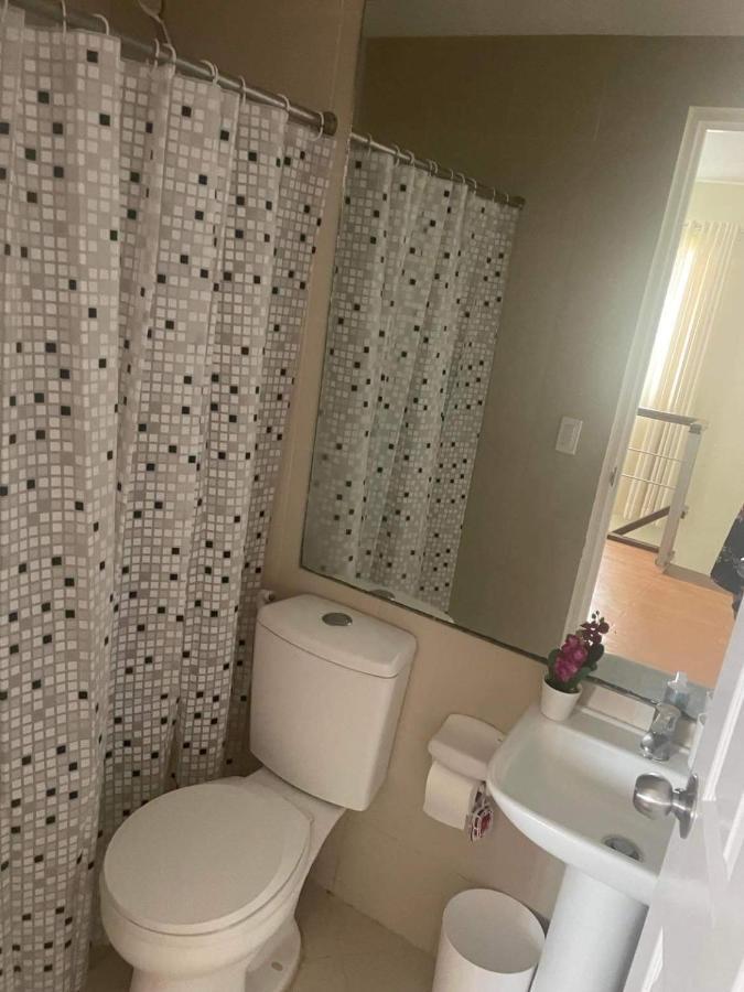 3 Bedrooms 3 Baths Victorian Style Townhouse Fully Furnished Batangas Екстериор снимка